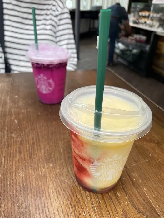 Starbucks Picture 6
