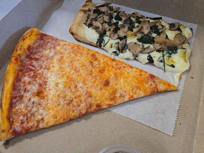 The Pacific Street Pizza Co. Picture 9