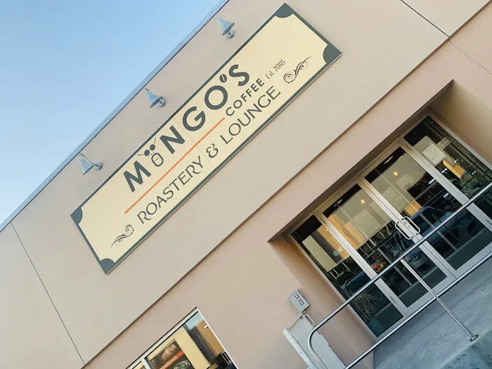 Mongo's Coffee Roastery & Lounge Picture 10