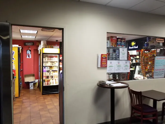 Syosset Deli Picture 4