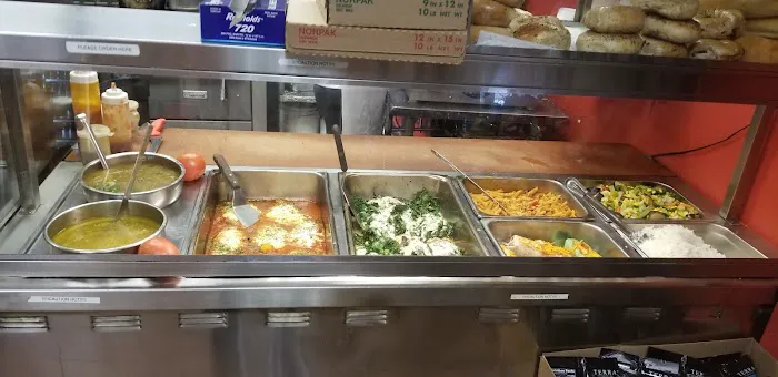 Syosset Deli Picture 2