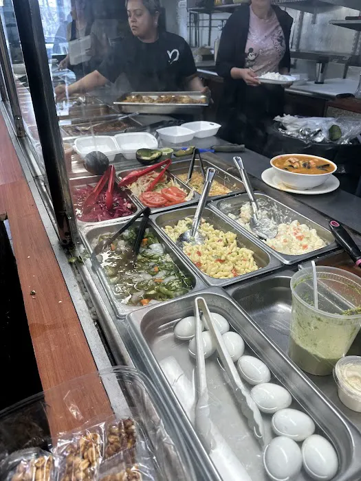 Broadway Deli Picture 3