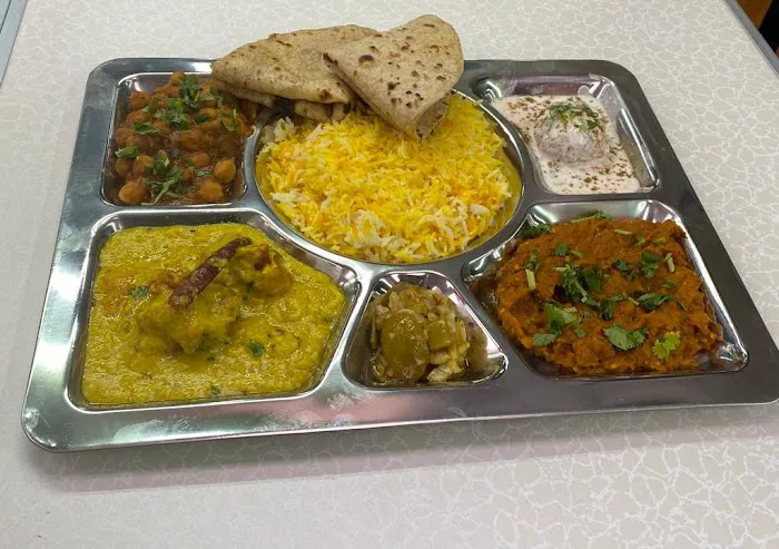 Badshah Cafe Picture 6