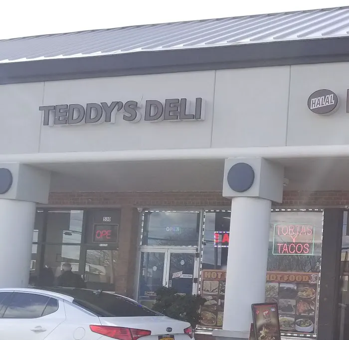 TEDDYS DELI Picture 3