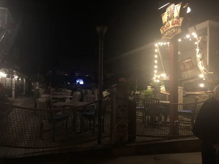 Tiki Bar Cafe Picture 6