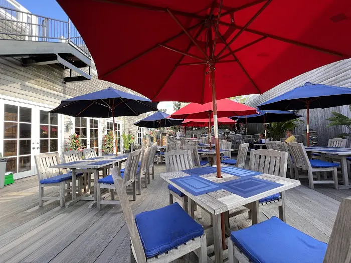 Ship Wreck Tavern Picture 9