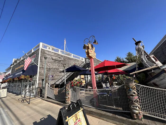 Ship Wreck Tavern Picture 5