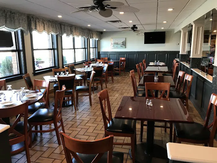 Ralph's Pizza Picture 5