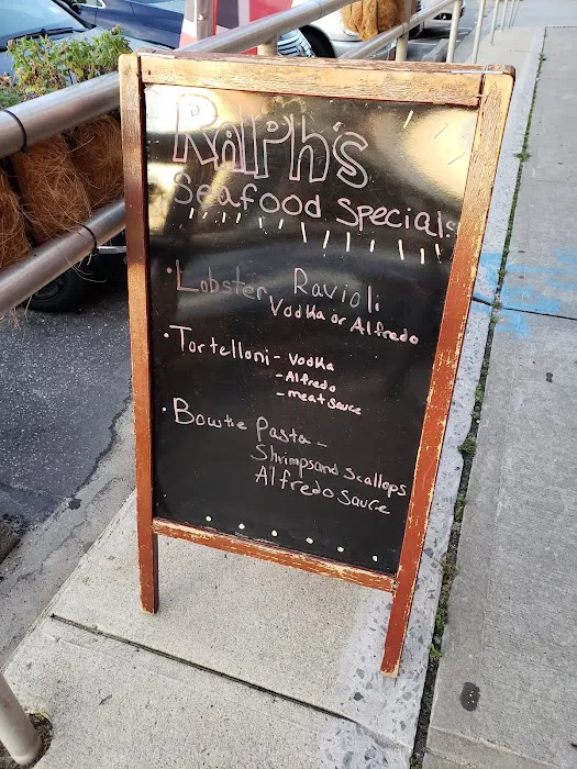 Ralph's Pizza Picture 3