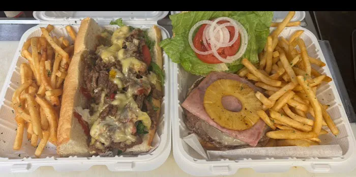 Burgers and More Food Truck Picture 4