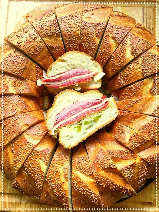 Dominic’s Delicatessen Picture 10