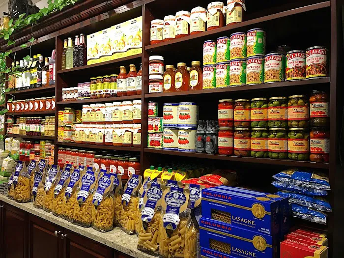 Dominic’s Delicatessen Picture 6