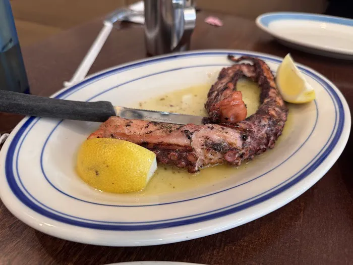 Lefteris Gyro Picture 4