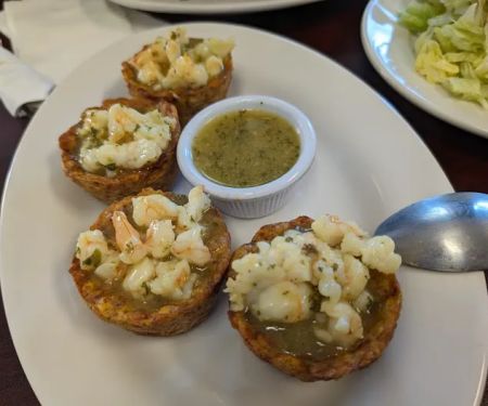 Gustito Dominicano Restaurant