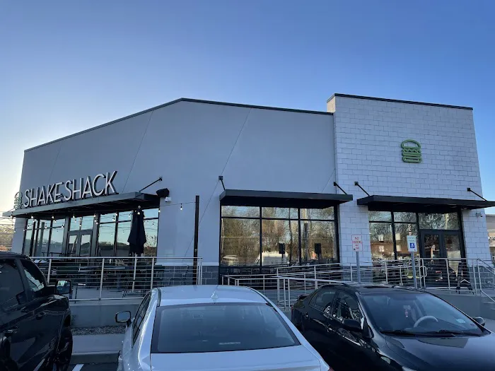 Shake Shack Nanuet Picture 4
