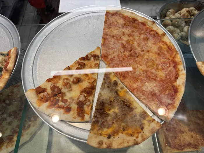 Cacciatori Pizza Picture 2