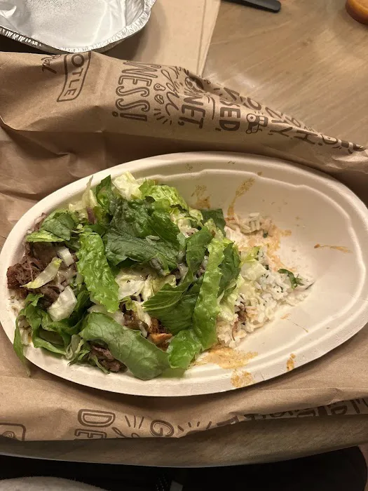 Chipotle Mexican Grill Picture 9