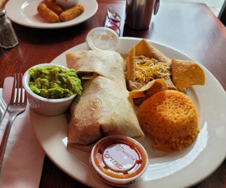 Estrella's Cafe