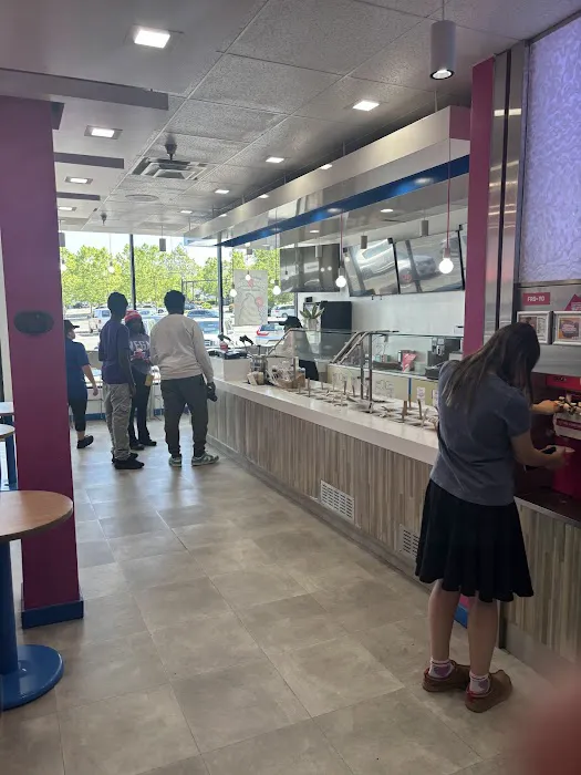 16 Handles Picture 1