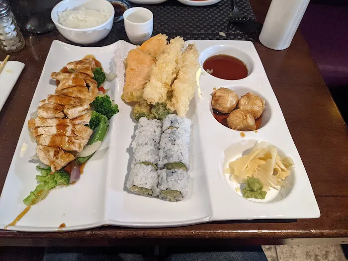 Kumo Sushi and Lounge New City Picture 2