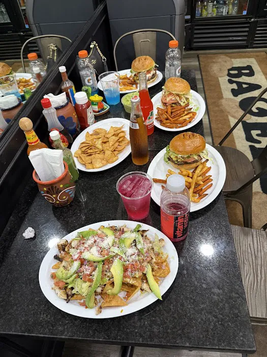 Lucky star bagels & deli Picture 3