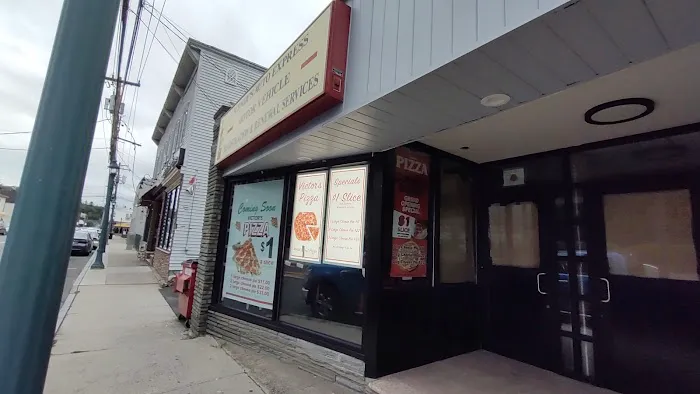Victor’s Pizza Picture 1
