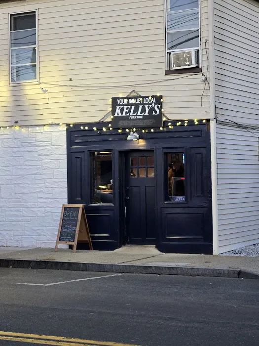 Kelly's Tavern Picture 6