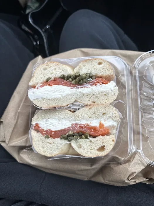 Cafe Bagel Barn Picture 3