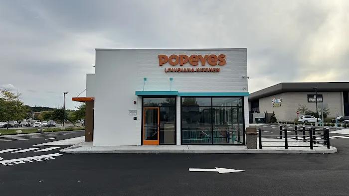 POPEYES LOUISIANA KITCHEN -14886 Picture 10