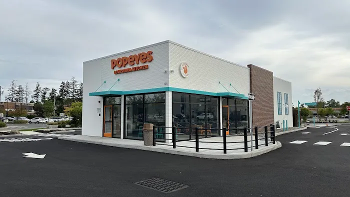POPEYES LOUISIANA KITCHEN -14886 Picture 6
