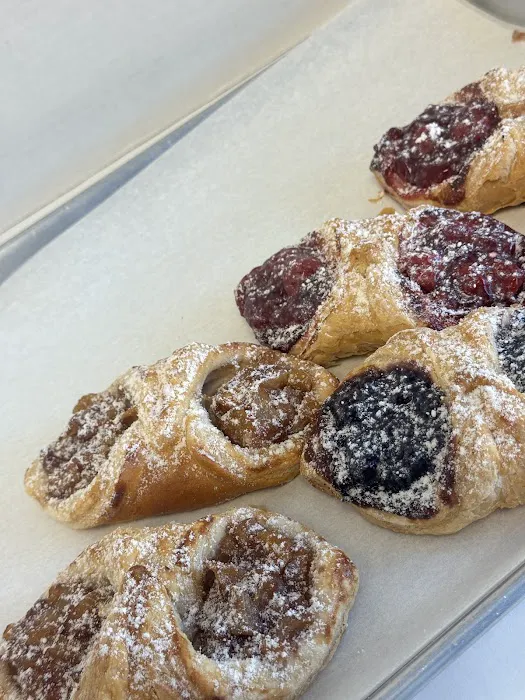 Anna's Bakery Picture 3