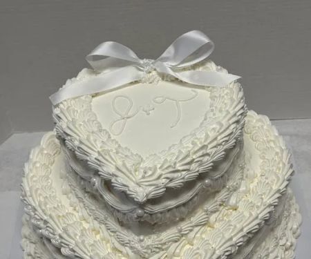 Anna's Bakery