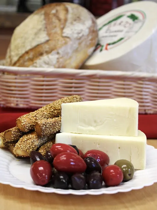 Bella Vita Deli & Catering Picture 2