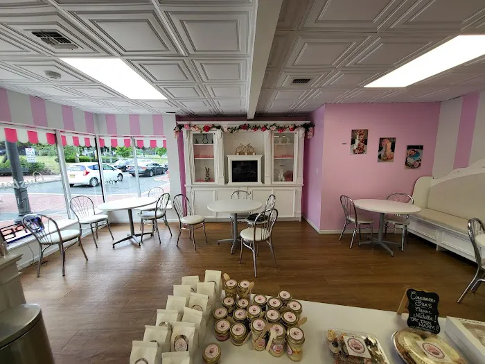 Caked Up Cafe Picture 4