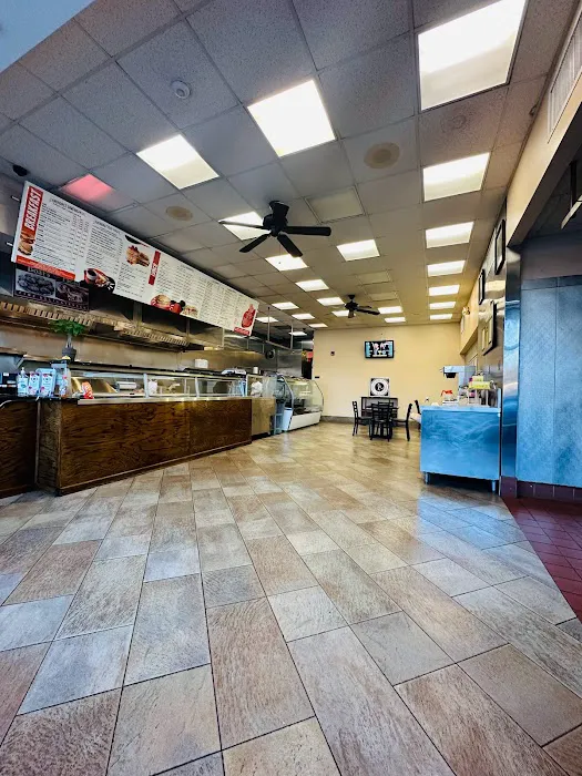 Alvarez Deli & Catering Picture 4