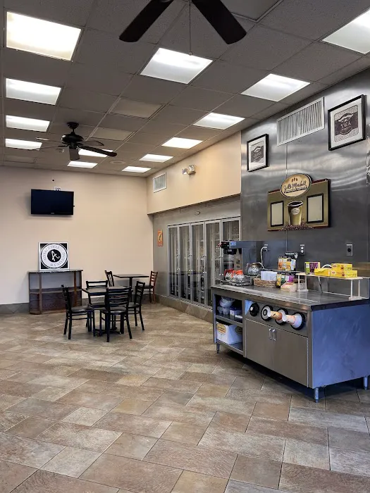 Alvarez Deli & Catering Picture 10