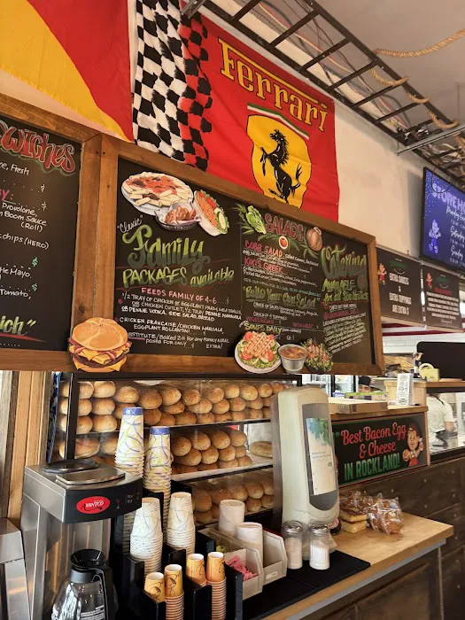 Leonardo's Italian Deli & Catering Picture 8