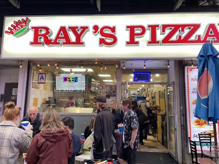 Ray's Pizza & Restaurant Picture 8