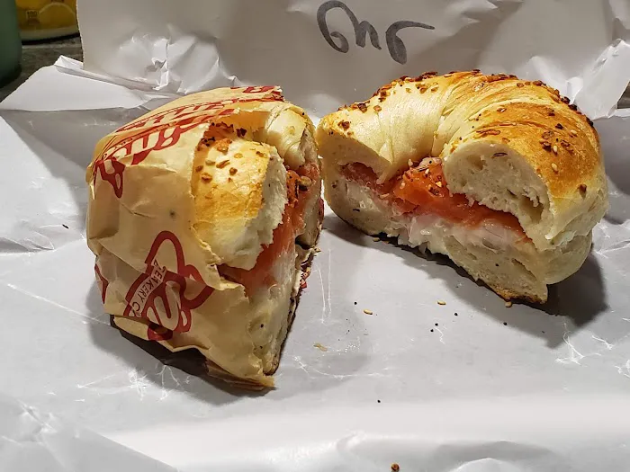 Zimi Bagel Cafe & Deli Nanuet Picture 2