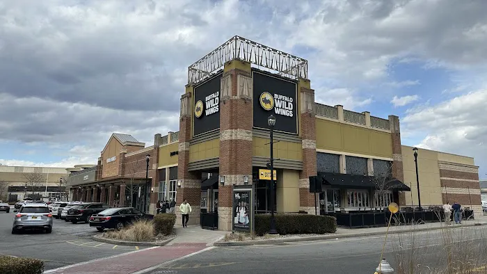 Buffalo Wild Wings Picture 5