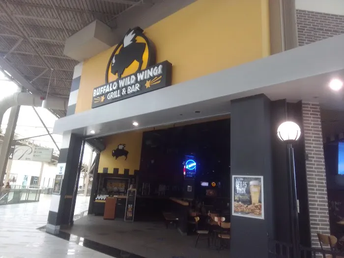 Buffalo Wild Wings Picture 3