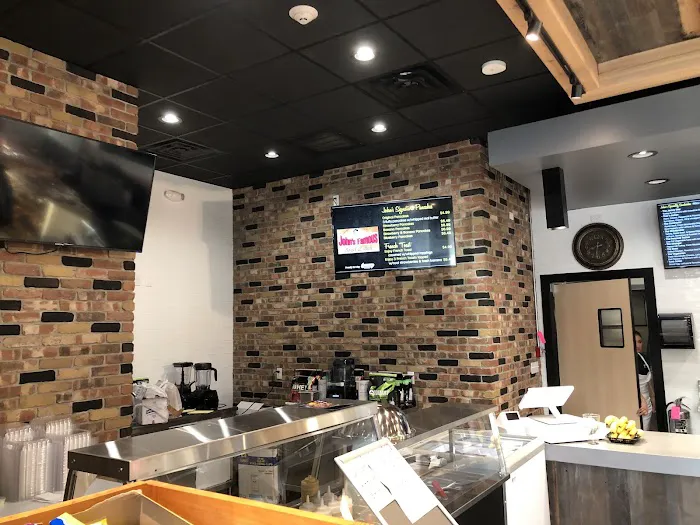 John's Famous Bagels & Deli Picture 5