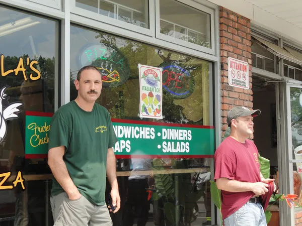 John's Famous Bagels & Deli Picture 3