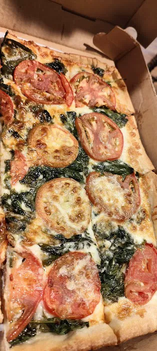 Pakulas Pizza Picture 1