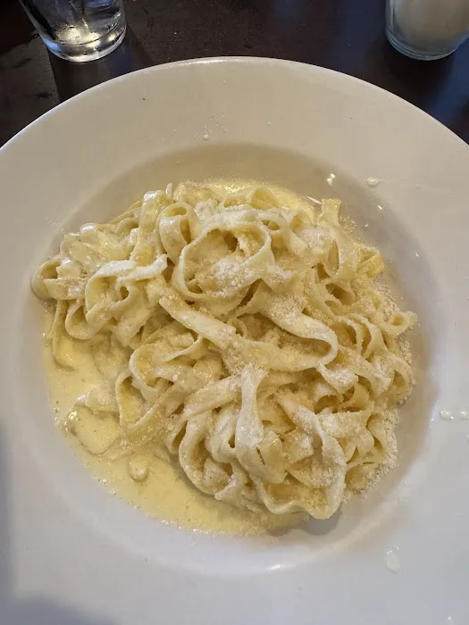Ella New York Pizza and Pasta Picture 8