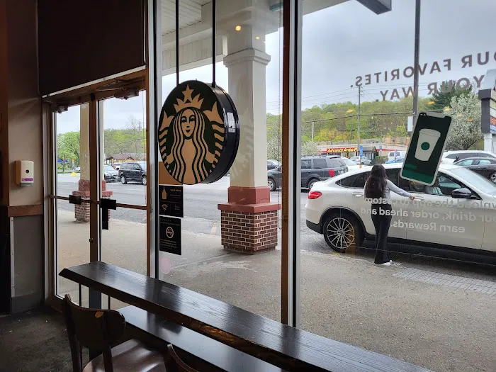 Starbucks Picture 3