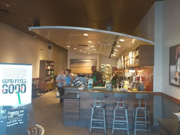 Starbucks Picture 6