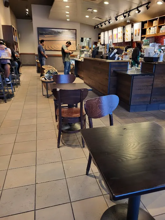 Starbucks Picture 5