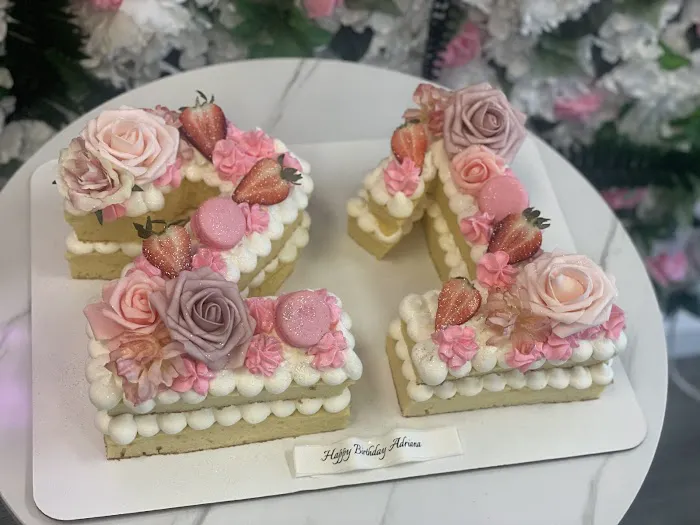 The Official Cake Lady Picture 9