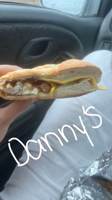 Danny’s Pizza & Deli Picture 1